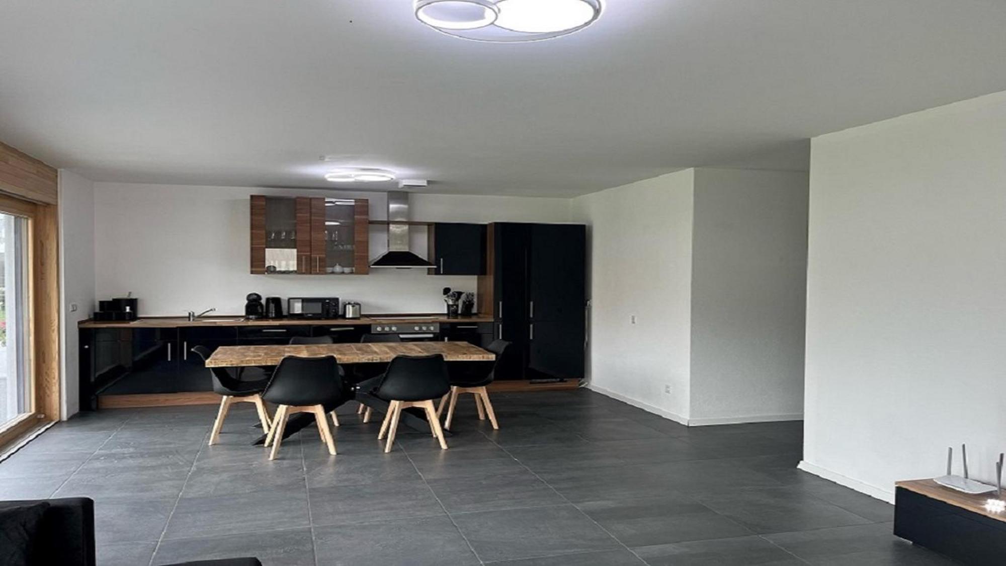 Moderne Ferienwohnung Sonnenbuehl ซิงเงน ภายนอก รูปภาพ